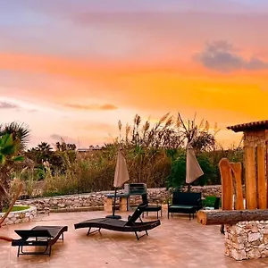  Villa Chantal